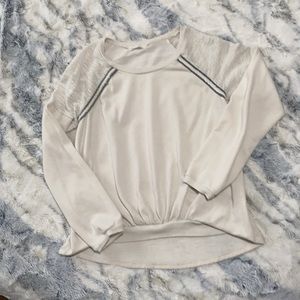 Cute crew neck sweater!